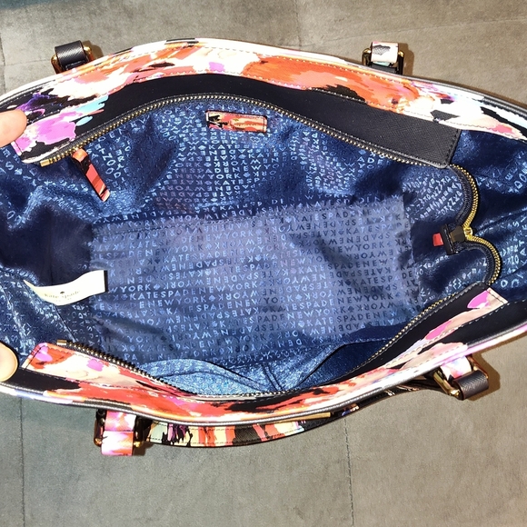 KATE SPADE NEW YORK SMALL TALLY BLURRY FLORAL LAUREL WAY BLACK TOTE - Picture 3 of 16